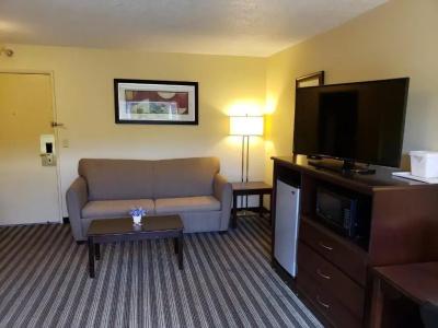 Quality Inn & Suites Vancouver - 64