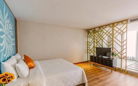 Winsuites Saigon - 74