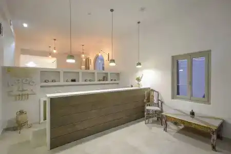 Argo Boutique - 1