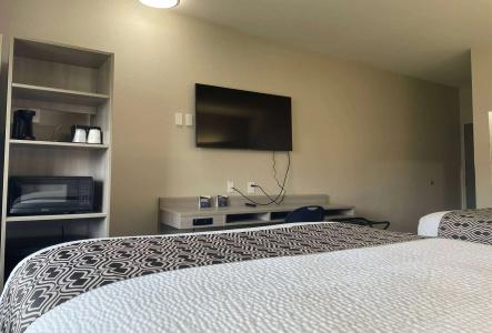 Microtel Inn and Suites by Wyndham / Shreveport - 5