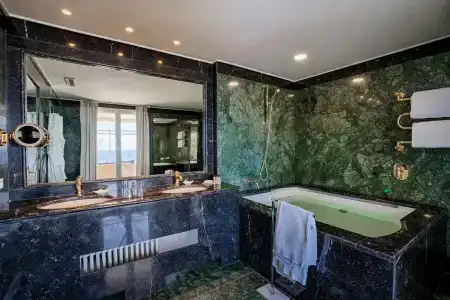 Excelsior Palace - 15