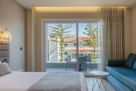 Alexandra Beach Resort & Spa - 6