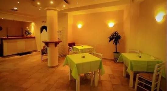 Toni´s Guesthouse - 18