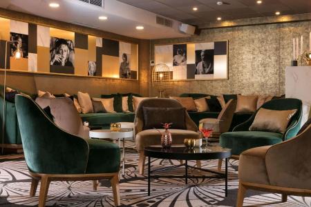 Niepce Paris, Curio Collection By Hilton - 1
