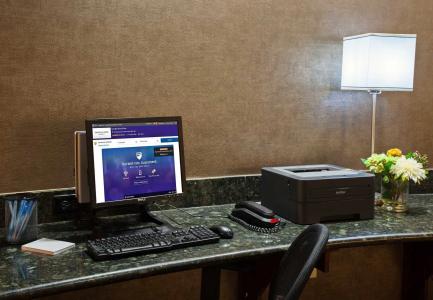 SpringHill Suites by Marriott - 2
