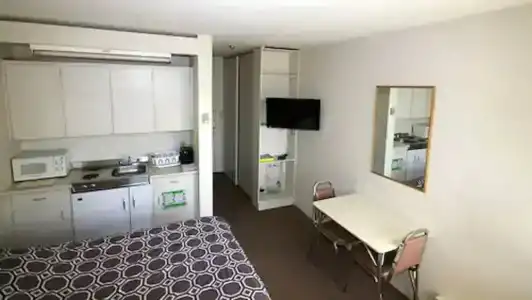 The Alexandra - 27