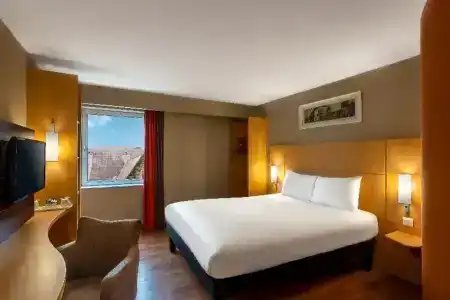 ibis Belfast Queens Quarter - 35
