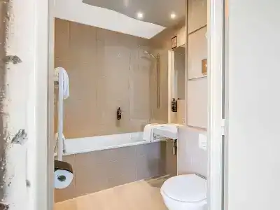 ibis Styles Annecy Centre Gare - 41