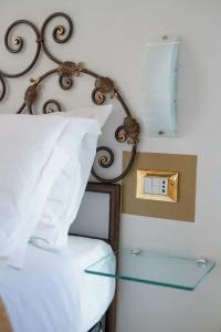 Teresa Rooms & Suites - 76