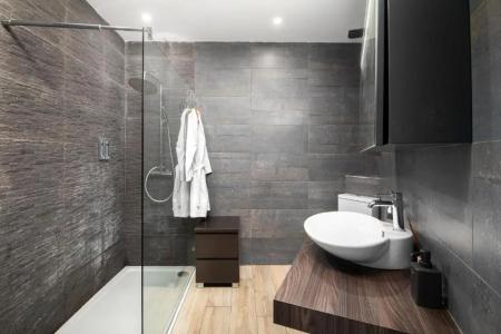 Luxury Circle Suites - 102