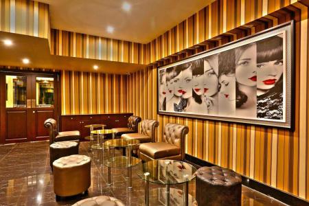 Chateau de Sukhumvit - 25