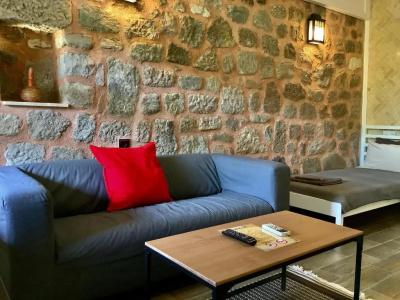 Attalos Suites - 33