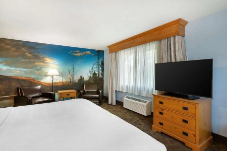Best Western Plus Grantree Inn - 112
