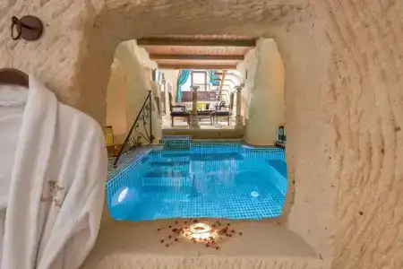 Elysion Cave Suites - 72
