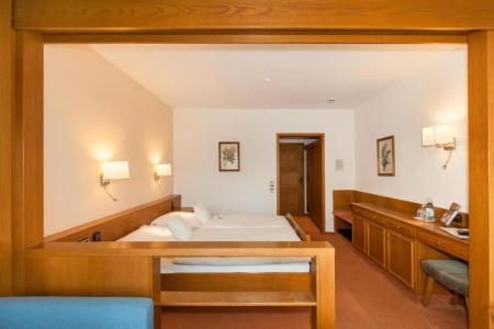 Landgasthof Hirsch - 76