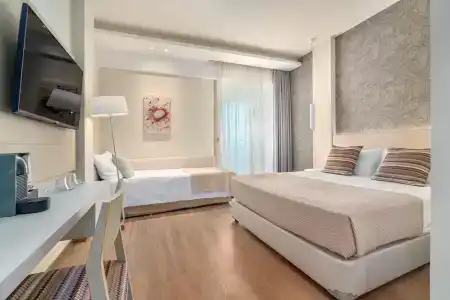 Ammon Zeus Luxury Beach - 5