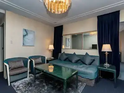 Century Plaza - 37