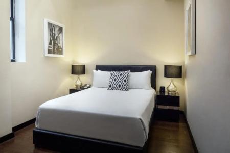 Cachet Boutique Nyc - 24
