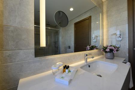 Holiday Inn Bursa - City Centre, An Ihg - 37