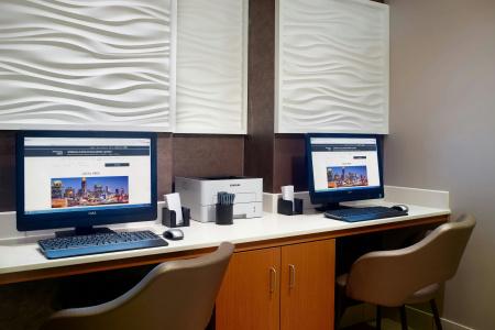 SpringHill Suites by Marriott Atlanta Airport Gateway - 26