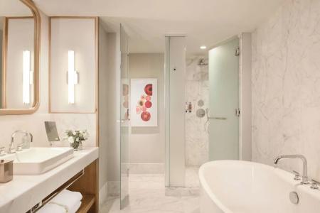 JW Marriott Parq - 121