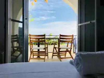 Spiros Studios - 4