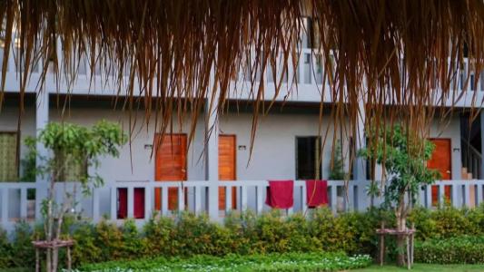 Lanta Miami Resort - 59