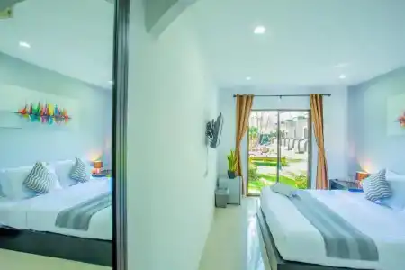 Nr Nanai Patong - 56