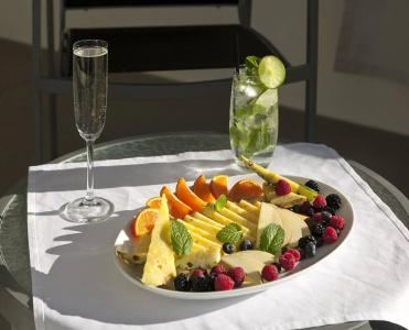 Mdr Marina Del Rey- a Doubletree By Hilton - 10