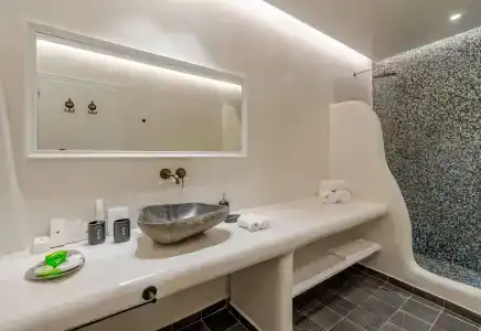 Secret Legend Suites - 17