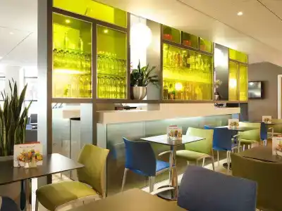 ibis Manchester Centre Princess Street - 11
