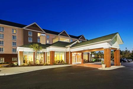 Hilton Garden Inn/Coastal Grand Mall - 38