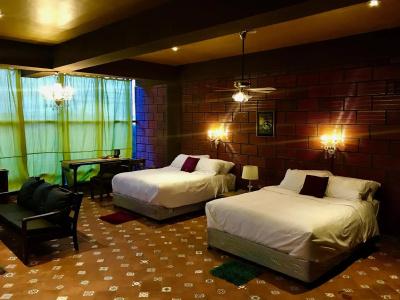 Golden Lotus Bangalore Boutique Suites - 4
