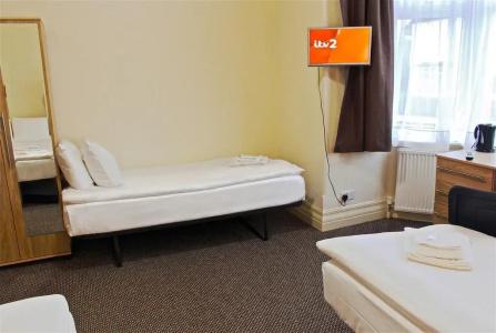 Oyo Central Golders Green - 22