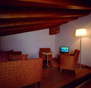 Continental Wellness & Spa - 1