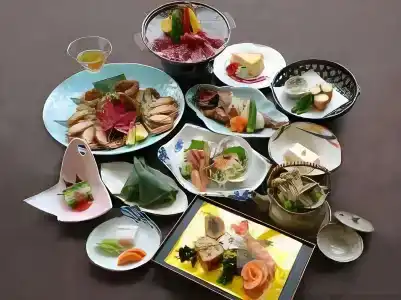 Yuyado Kuttari Onsen Lake Inn - 16