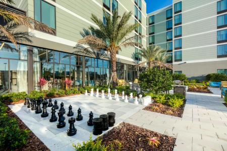 SpringHill Suites by Marriott Orlando at Millenia - 35