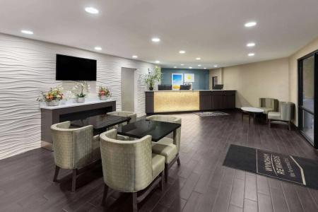 Days Inn by Wyndham Lookout Mountain West - 15