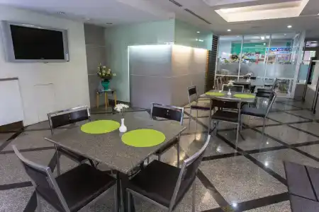 Sky Place Srinakarin - 16