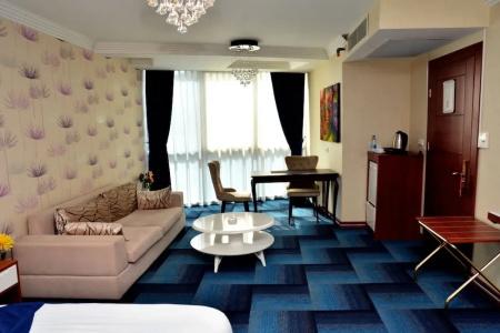 Business Grand - 68