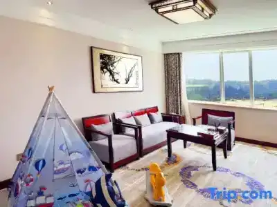 Qingdao Huanghai - 156