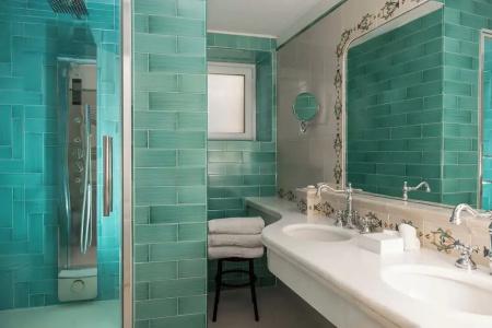 Eden Roc Suites - 342