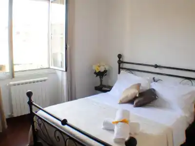 Little Rhome Suites - 1