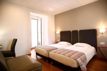 Hôtel Méditerranée - 56