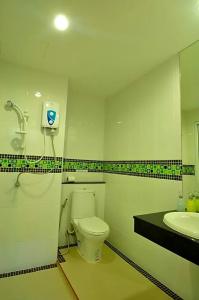 Green Harbor & Service Apartment - 79