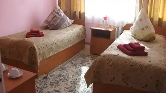 У трех пещер - 5