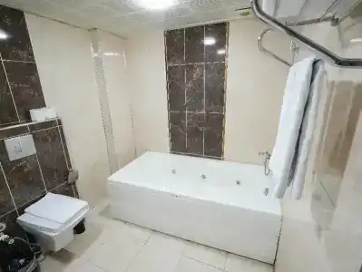 A Palace Suites - 87