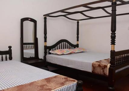 Galle Star - 5