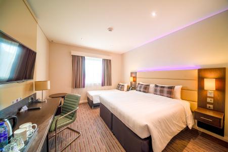 Premier Inn Dubai Al Jaddaf - 37