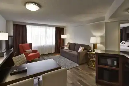 Embassy Suites Washington D.C. - at the Chevy Chase Pavilion - 40